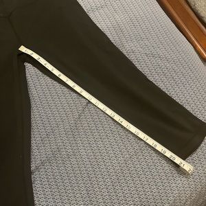 Zellla Live In High Waist Crop Leggings